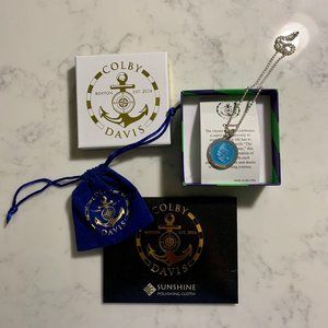 Colby Davis | World is Your Oyster Pendant & Chain